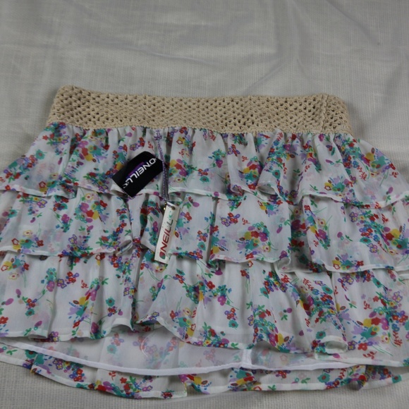 O'Neill Awaken Coachella Skirt Size Small - Picture 1 of 2